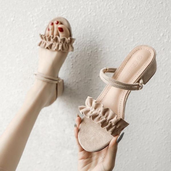 sandals women's shoes summer 2021 fashion mid-heel thick with two wear trendy women high heels, Black
sandals women's shoes summer 2021 fashion mid-heel thick with two wear trendy women high heels, Black