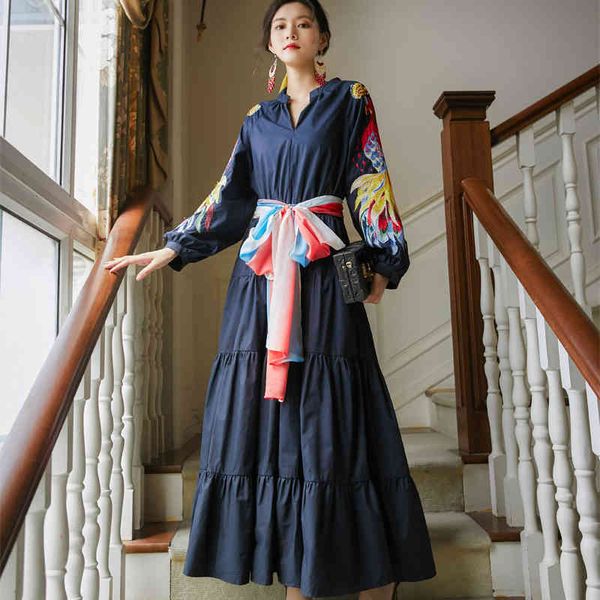 runway design elegant peacock embroidery dress women long lantern sleeve high waist lace up cotton maxi dresses with scarf 210525, Black;gray
runway design elegant peacock embroidery dress women long lantern sleeve high waist lace up cotton maxi dresses with scarf 210525, Black;gray