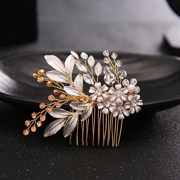 hair clips & barrettes gold color leaf style crystla combs bridal women jewelry head ornament wedding bride rhinestone accessories, Golden;silver
hair clips & barrettes gold color leaf style crystla combs bridal women jewelry head ornament wedding bride rhinestone accessories, Golden;silver