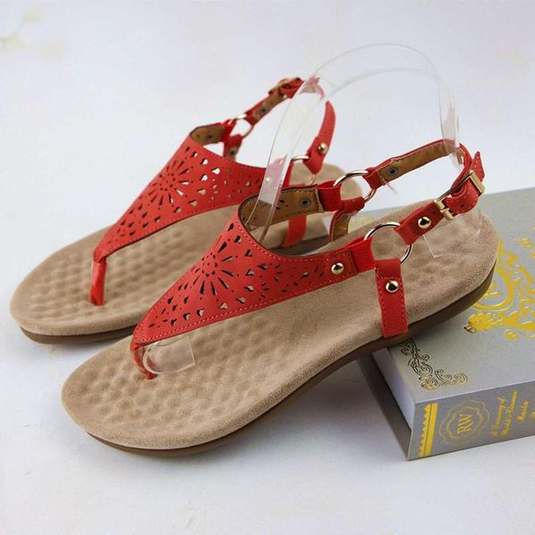 sandals women summer flat clip toe hollow out breathable flip flops beach shoes pu buckle strap vintage, Black
sandals women summer flat clip toe hollow out breathable flip flops beach shoes pu buckle strap vintage, Black