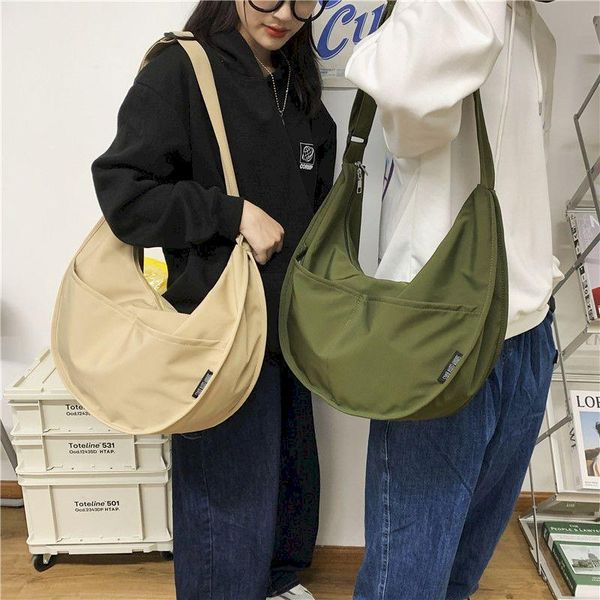 waist bags shoulder men's large-capacity messenger bag student nylon oxford cloth boys simple casual dumpling belt
waist bags shoulder men's large-capacity messenger bag student nylon oxford cloth boys simple casual dumpling belt