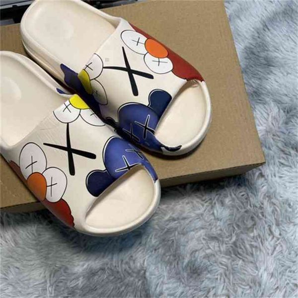 Fashion brand slippers foam men super great quality runner outdoor basketball football soccer sneakers sports sandal leisure gift summer party MF9U
Fashion brand slippers foam men super great quality runner outdoor basketball football soccer sneakers sports sandal leisure gift summer party MF9U