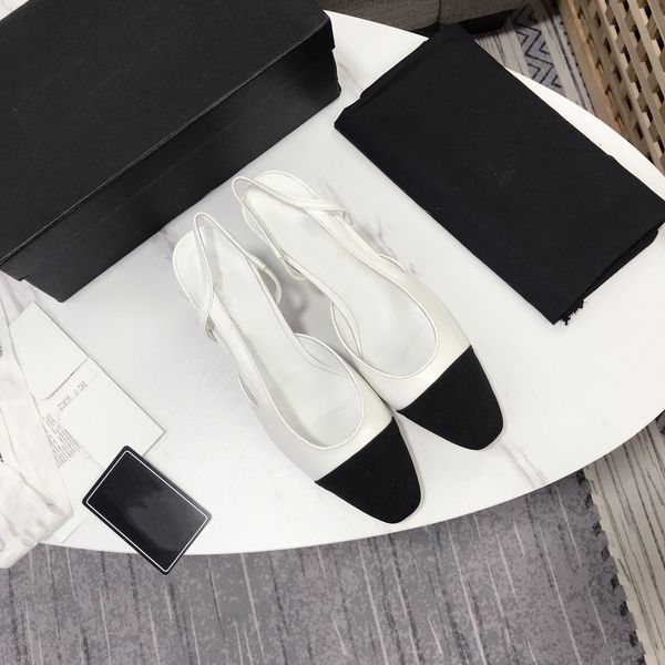 ladies shoes luxurys sandals summer high heels luxury designer leather thick heel sandal fashion black and white two-color ladiesoffice shoe
ladies shoes luxurys sandals summer high heels luxury designer leather thick heel sandal fashion black and white two-color ladiesoffice shoe