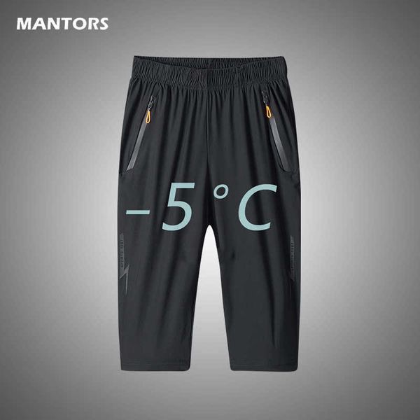 plus size casual shorts for men summer ice silk stretch quick drying short pants jogging gyms workout mens 6xl 7xl 210714, White;black
plus size casual shorts for men summer ice silk stretch quick drying short pants jogging gyms workout mens 6xl 7xl 210714, White;black