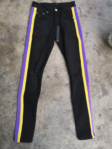 2021 tikmens jeans distressed motorcycle biker jean rock skinny slim ripped hole stripe fashionable snake embroidery denim pants #0682, Blue
2021 tikmens jeans distressed motorcycle biker jean rock skinny slim ripped hole stripe fashionable snake embroidery denim pants #0682, Blue