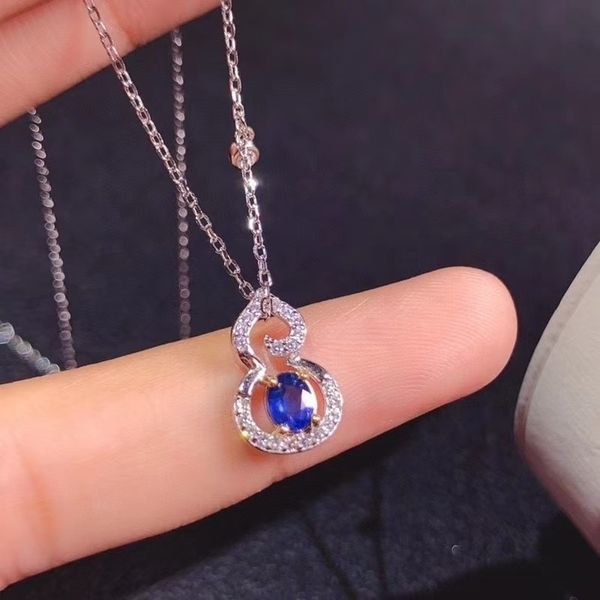 new arrival s925 silver plated 18k gold blue pendant, exquisite fashion, full net quality, Black
new arrival s925 silver plated 18k gold blue pendant, exquisite fashion, full net quality, Black