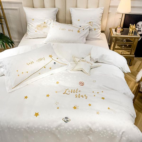 light luxury white bed ice silk four-piece cotton pure sheet summer simple duvet cover european style princess bedding sets
light luxury white bed ice silk four-piece cotton pure sheet summer simple duvet cover european style princess bedding sets