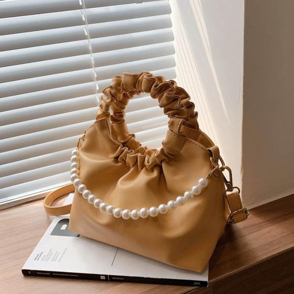 cross body leather pu pleated shoulder crossbody small bags for women 2021 summer underarm chain handbags female fashion brand travel tote
cross body leather pu pleated shoulder crossbody small bags for women 2021 summer underarm chain handbags female fashion brand travel tote
