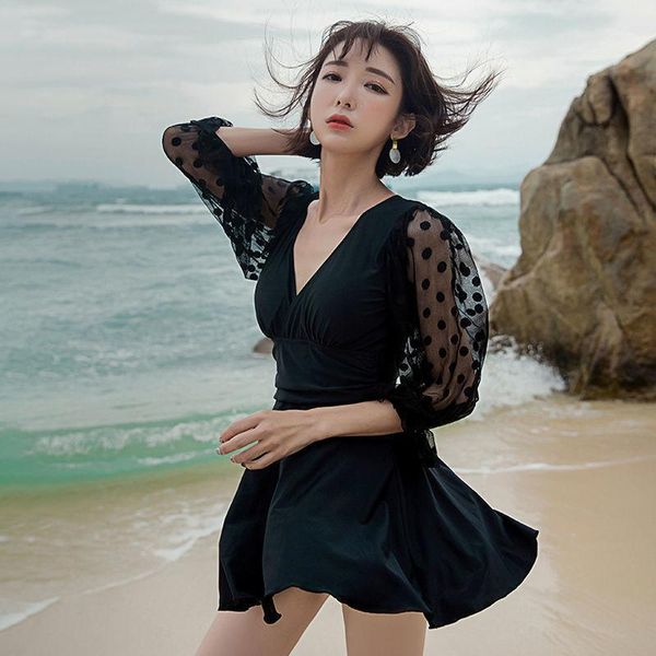 women's swimwear swimsuit female conservative one-piece skirt style covering belly slimming korean ins super fairy spring, White;black
women's swimwear swimsuit female conservative one-piece skirt style covering belly slimming korean ins super fairy spring, White;black