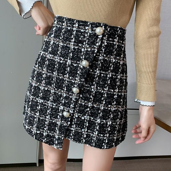 pearls buttons tweed skirts women high waist mini pencil skirt vintage zipper autumn winter designer woolen 2021 x633, Black
pearls buttons tweed skirts women high waist mini pencil skirt vintage zipper autumn winter designer woolen 2021 x633, Black