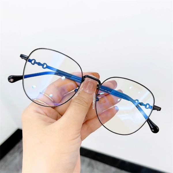 sunglasses anti-blue glasses fahsion alloy frame optical eyeglasses simplicity spectacles personality temples eyewear, White;black
sunglasses anti-blue glasses fahsion alloy frame optical eyeglasses simplicity spectacles personality temples eyewear, White;black