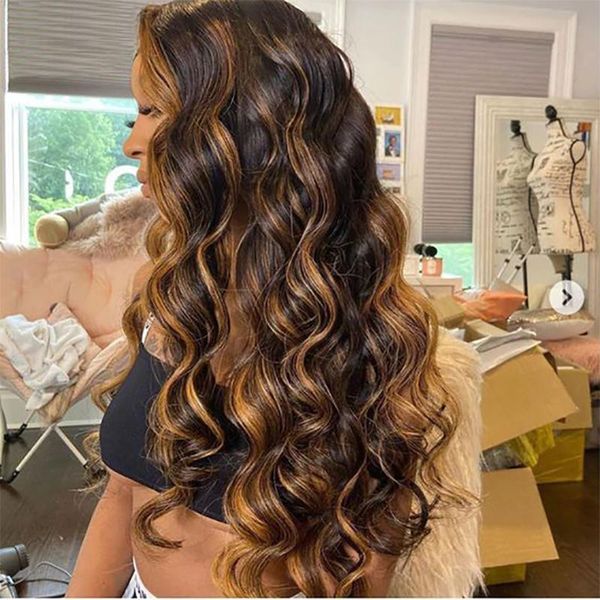 lace wigs malaysia body wave highlight ombre transparent front wig 180% density 13x5x1 pre plucked with baby hair, Black;brown
lace wigs malaysia body wave highlight ombre transparent front wig 180% density 13x5x1 pre plucked with baby hair, Black;brown