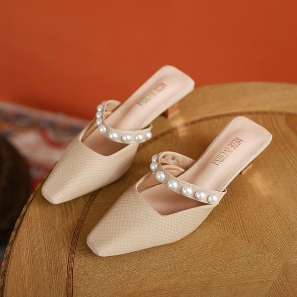slippers 2021 summer fashion female baotou pearl embellished high heels, Black
slippers 2021 summer fashion female baotou pearl embellished high heels, Black