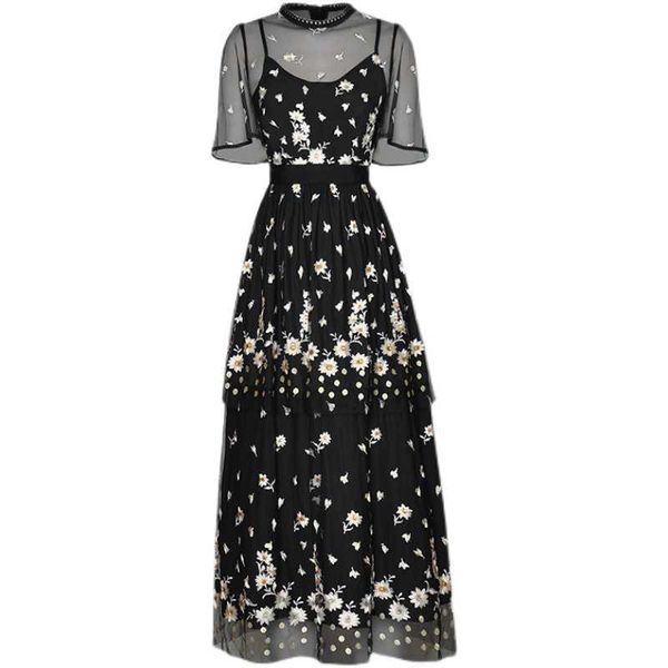 est designer runway fashion women's short sleeve embroidery gauze midi dress 210526, Black;gray
est designer runway fashion women's short sleeve embroidery gauze midi dress 210526, Black;gray