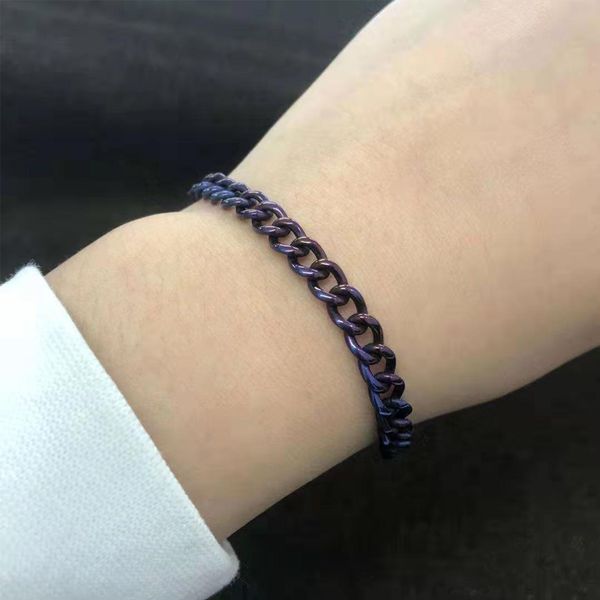 2020 light weight titanium ta1 cool bracelet casual anti-allergy women and men bracelet trendy jewelry titanium 1.5 mm, Black
2020 light weight titanium ta1 cool bracelet casual anti-allergy women and men bracelet trendy jewelry titanium 1.5 mm, Black