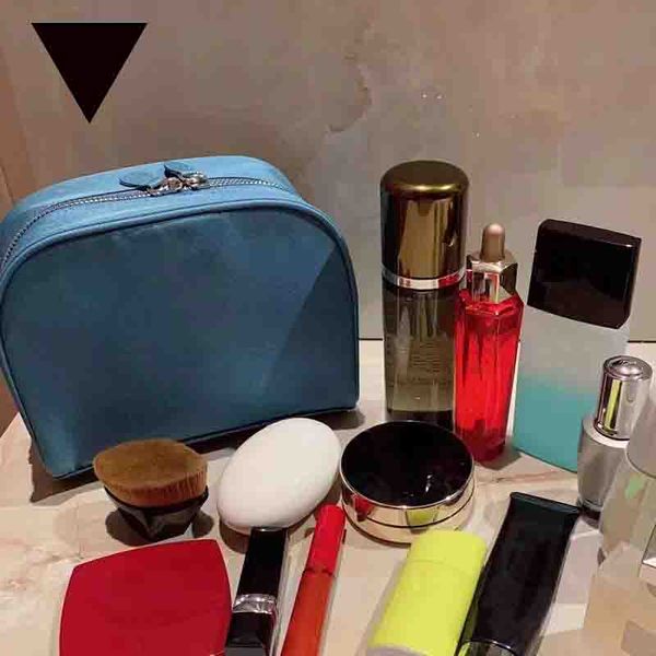 designers women makeup bag luxurys lady square cosmetic bags large capacity fashion handbag purses
designers women makeup bag luxurys lady square cosmetic bags large capacity fashion handbag purses