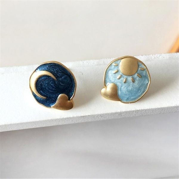 stud asymmetry star moon japanese simple vintage enamel small earrings exquisite party girls gifts, Golden;silver
stud asymmetry star moon japanese simple vintage enamel small earrings exquisite party girls gifts, Golden;silver