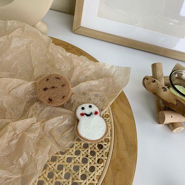 hair accessories fun toast face biscuit hairpin handmade wool side clip winter cute sweet girl heart bangs christmas year, Slivery;white
hair accessories fun toast face biscuit hairpin handmade wool side clip winter cute sweet girl heart bangs christmas year, Slivery;white