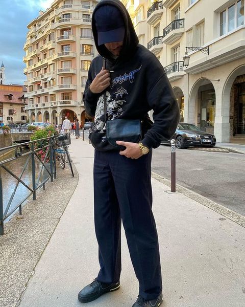 represent 2021 vintage death print hoody hiphop oversize high street hoodies women couple 100% cotton hoodie winter men, Black
represent 2021 vintage death print hoody hiphop oversize high street hoodies women couple 100% cotton hoodie winter men, Black