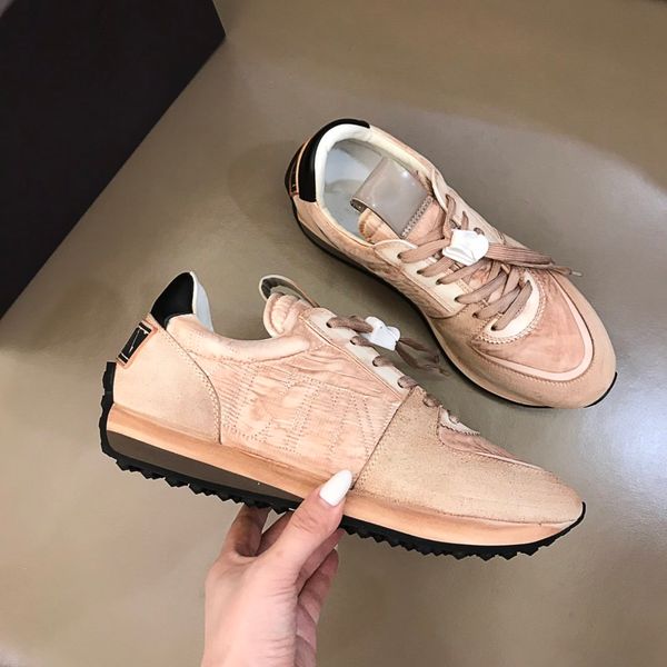 2021ss triple luxury designer shoes men low flat shoes 2 colors genuine leather mens shoes designer sneakers trainers, Black
2021ss triple luxury designer shoes men low flat shoes 2 colors genuine leather mens shoes designer sneakers trainers, Black