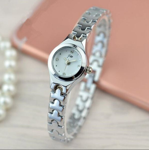 luxury rose gold silver bracelet wristwatches shiny crystal women watch ladies rock clock fashion diamond dress quartz wristwatch for woman, Slivery;brown
luxury rose gold silver bracelet wristwatches shiny crystal women watch ladies rock clock fashion diamond dress quartz wristwatch for woman, Slivery;brown