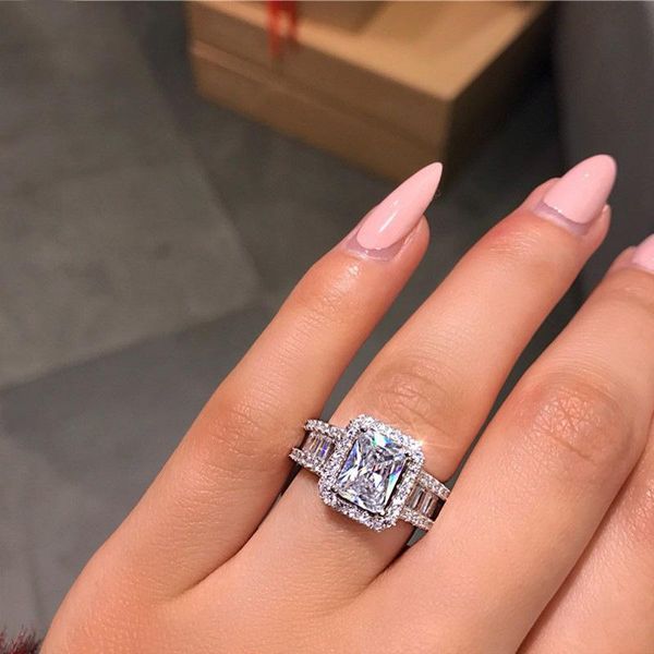 wedding rings 2021 crystal silvery princess 925 sterling ring for women female engagement zircon hollow out jewelry, Slivery;golden
wedding rings 2021 crystal silvery princess 925 sterling ring for women female engagement zircon hollow out jewelry, Slivery;golden