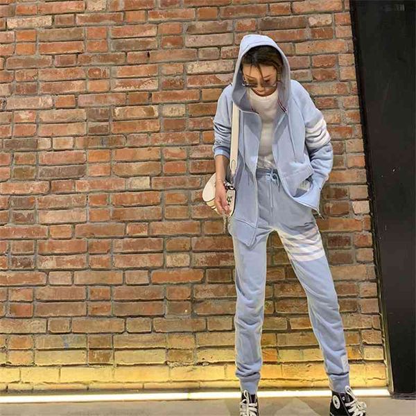 tb yarn dyed autumn winter sweater zipper hooded cardigan men's and women's sportswear four bar trend coat cotton, Gray
tb yarn dyed autumn winter sweater zipper hooded cardigan men's and women's sportswear four bar trend coat cotton, Gray