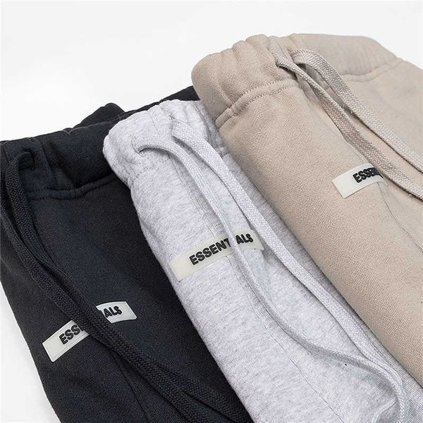 feel of god essentials double line high street fog letter reflective embroidery sports pants384q, Black
feel of god essentials double line high street fog letter reflective embroidery sports pants384q, Black