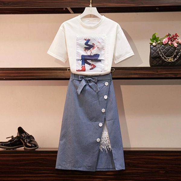 plus size 2021 summer women set fashion print loose cotton t-shirt+elegant belt bow plaid zipper button split skirt 2 piece sets two dress, White
plus size 2021 summer women set fashion print loose cotton t-shirt+elegant belt bow plaid zipper button split skirt 2 piece sets two dress, White