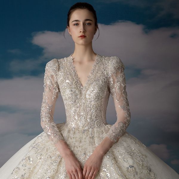 luxury ball gown wedding dresses long sleeve v-neck beads appliques lace arabic wedding bridal gowns crystal vestidos de novia, White
luxury ball gown wedding dresses long sleeve v-neck beads appliques lace arabic wedding bridal gowns crystal vestidos de novia, White