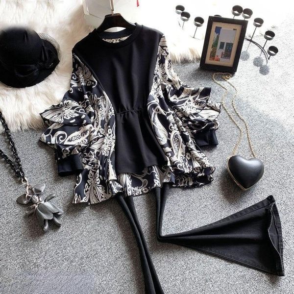 women's blouses & shirts printed ruffles patchwork women blouse summer vintage 2021 o-neck lantern sleeved loose elegant female pulls o, White
women's blouses & shirts printed ruffles patchwork women blouse summer vintage 2021 o-neck lantern sleeved loose elegant female pulls o, White