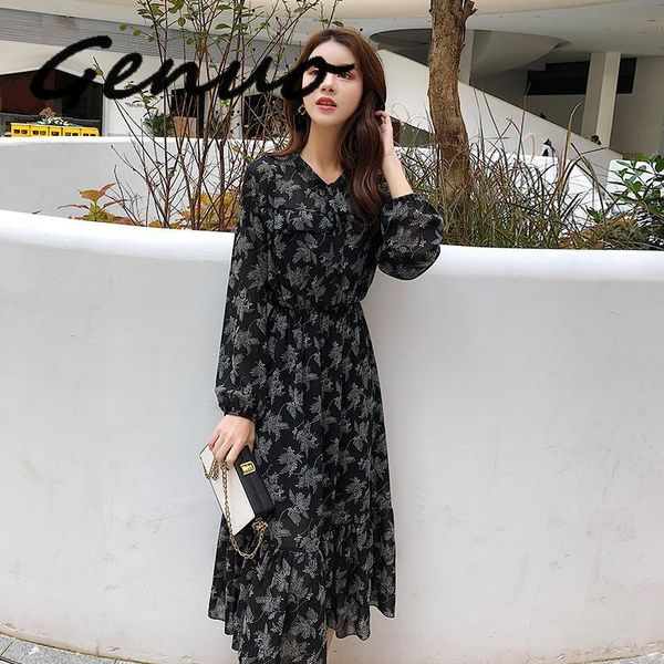 casual dresses 2021 women flowers printing with bow spring summer long sleeve female high waist ruffles chiffon, Black;gray
casual dresses 2021 women flowers printing with bow spring summer long sleeve female high waist ruffles chiffon, Black;gray