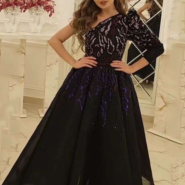 evening 2021 new banquet temperament long black gold annual meeting host performance dress, White;black
evening 2021 new banquet temperament long black gold annual meeting host performance dress, White;black