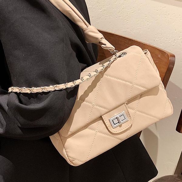evening bags lattice large underarm bag 2021 fashion high-quality nylon women's designer handbag shoulder messenger
evening bags lattice large underarm bag 2021 fashion high-quality nylon women's designer handbag shoulder messenger