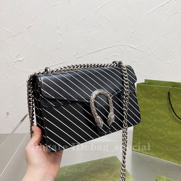 aria handbag designer women fashion chain shoulder bag luxury wallets slant stripe print ladies leather crossbody bag retro tote black white
aria handbag designer women fashion chain shoulder bag luxury wallets slant stripe print ladies leather crossbody bag retro tote black white