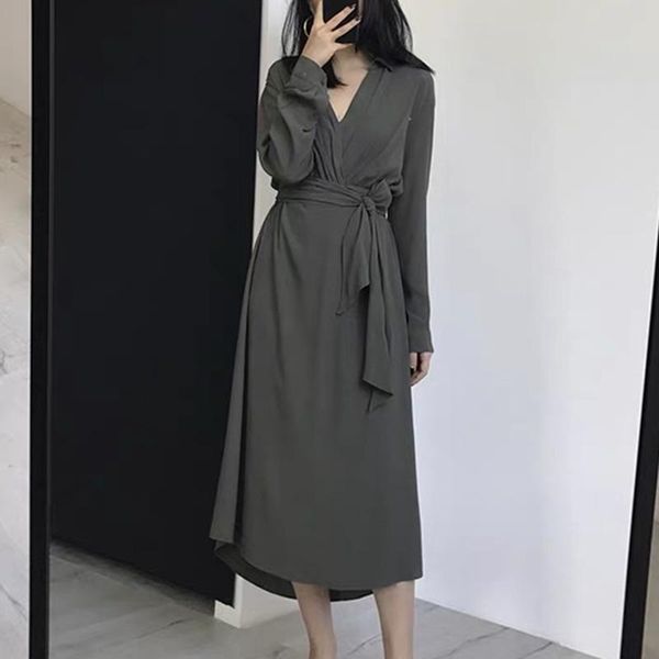 casual dresses mazefeng 2021 autumn winter women long sleeve sashes lace up female v-neck prairie chic elegant midi solid, Black;gray
casual dresses mazefeng 2021 autumn winter women long sleeve sashes lace up female v-neck prairie chic elegant midi solid, Black;gray