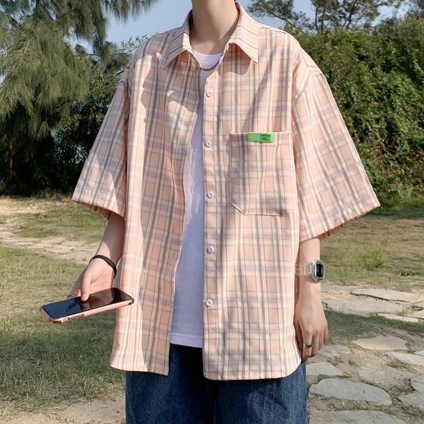 checked shirt men's 2021 summer fashion short sleeved casual shirts, White;black
checked shirt men's 2021 summer fashion short sleeved casual shirts, White;black