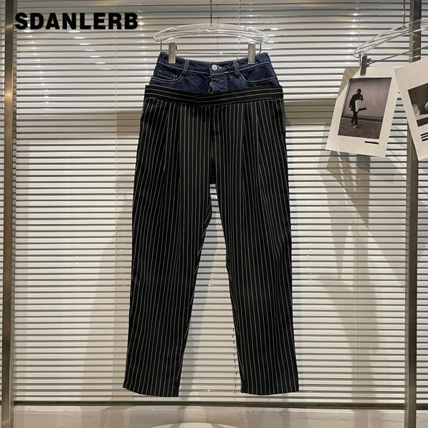 women's pants & capris fall 2021 fashionable vintage denim stitching high waist trousers vertical stripes fashion cropped casual, Black;white
women's pants & capris fall 2021 fashionable vintage denim stitching high waist trousers vertical stripes fashion cropped casual, Black;white
