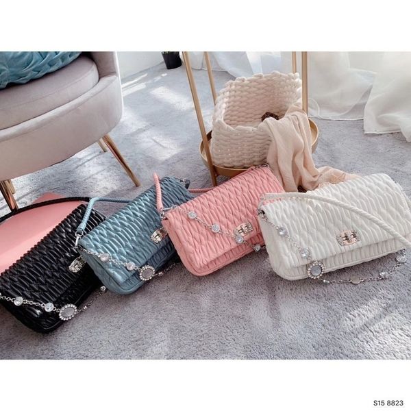 handbag women luxurys designers bags 2021 purses zhouzhoubao123 wallet purse crossbody bag totes fashion personality popular ea
handbag women luxurys designers bags 2021 purses zhouzhoubao123 wallet purse crossbody bag totes fashion personality popular ea
