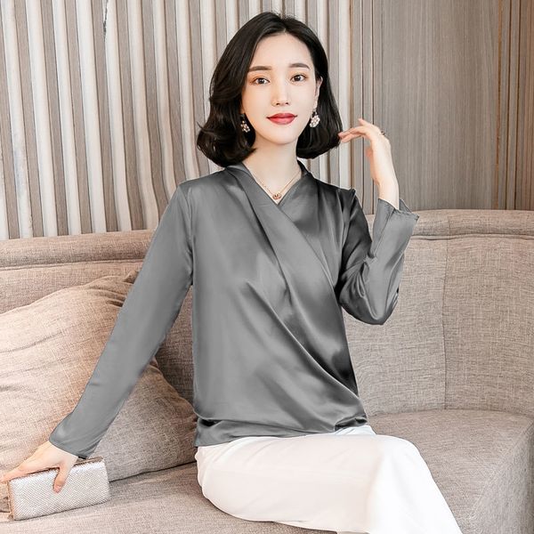 chiffon blouse women silk satin shirts spring fashion female casual elegant solid office lady career blusa pullover 210423, White
chiffon blouse women silk satin shirts spring fashion female casual elegant solid office lady career blusa pullover 210423, White
