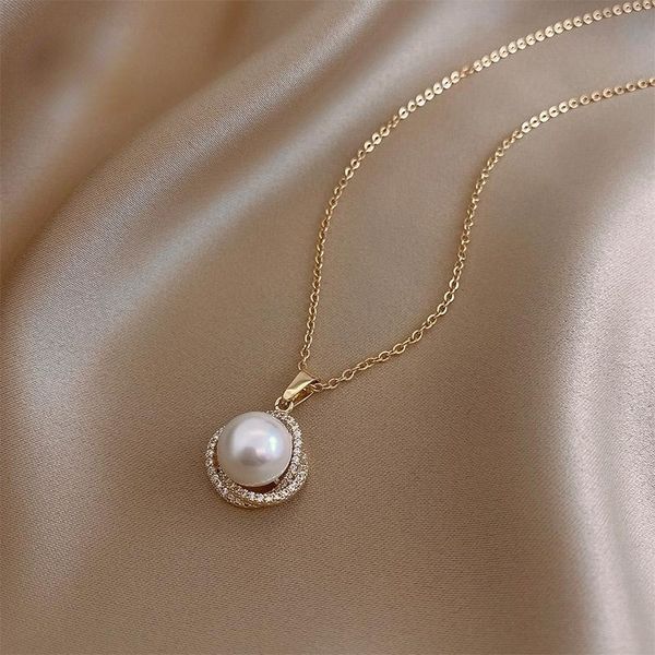 chokers pearl short necklace for fashion jewelry clavicle chain simple and cool style titanium steel female, Golden;silver
chokers pearl short necklace for fashion jewelry clavicle chain simple and cool style titanium steel female, Golden;silver