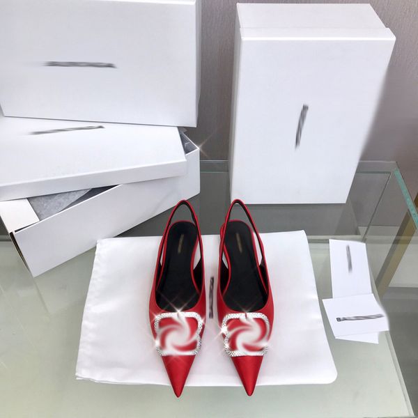 2021 good quality fashion women luxurys designers shoes designer sandals womens luxury high heels sandal dress shoess with box size 35-41 -h, Black
2021 good quality fashion women luxurys designers shoes designer sandals womens luxury high heels sandal dress shoess with box size 35-41 -h, Black