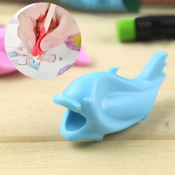 refills 5 pcs/lot dolphin fish writing posture correction device to hold a pen silicone stationery child student, Black;red
refills 5 pcs/lot dolphin fish writing posture correction device to hold a pen silicone stationery child student, Black;red