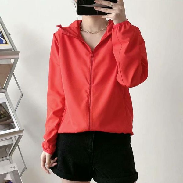 diyig woman 2021 summer korean style loose long-sleeved fabric portable sunscreen coat with hat women's jackets, Black;brown
diyig woman 2021 summer korean style loose long-sleeved fabric portable sunscreen coat with hat women's jackets, Black;brown