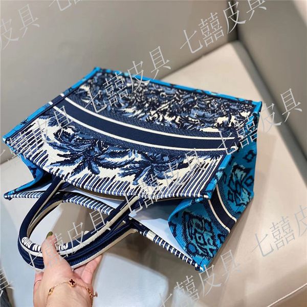 luxury handbags and storage design package diop star of the same d tiger embroidery tote bag
luxury handbags and storage design package diop star of the same d tiger embroidery tote bag