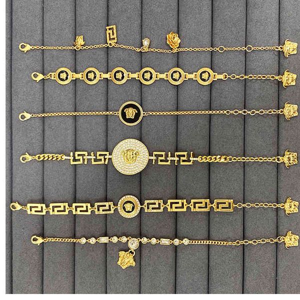 21 new style diamond inlaid temperament bracelet, Black
21 new style diamond inlaid temperament bracelet, Black