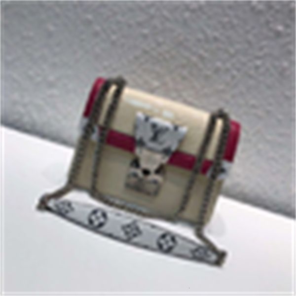 cross brand designer body luxury new shoulder colorblock patent leather bags handbag m90442 handles women handbags totes iconic bags bag
cross brand designer body luxury new shoulder colorblock patent leather bags handbag m90442 handles women handbags totes iconic bags bag