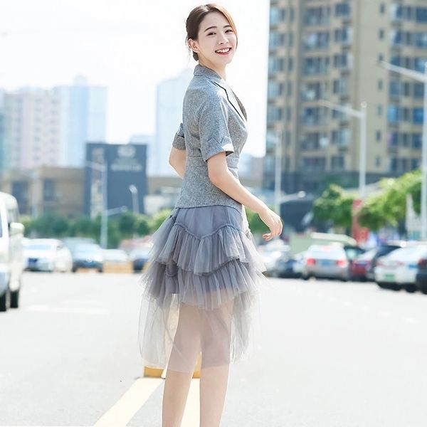 star with the same lapel gray short-sleeved suit stitching high-density laminated mesh, Black;gray
star with the same lapel gray short-sleeved suit stitching high-density laminated mesh, Black;gray