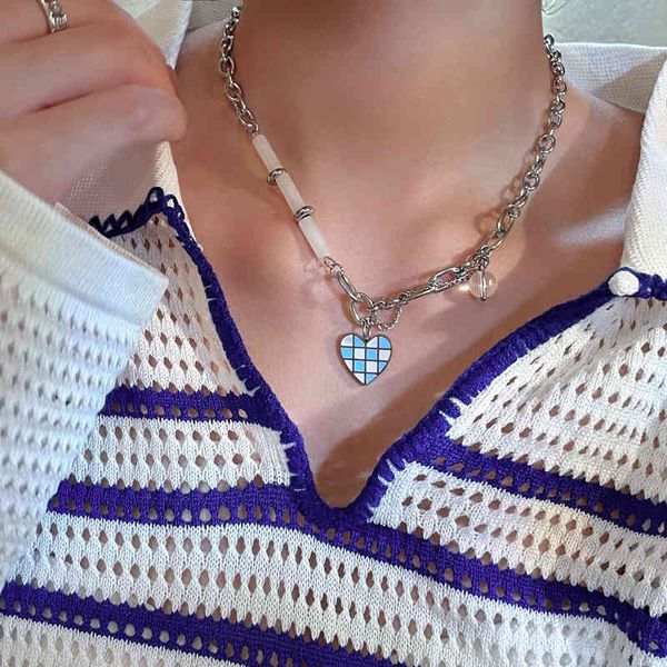 blue and white checkered love necklace minority design sense ins clavicle chain temperament versatile chessboard lattice necklace, Silver
blue and white checkered love necklace minority design sense ins clavicle chain temperament versatile chessboard lattice necklace, Silver