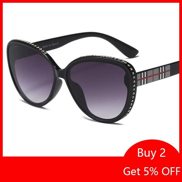 sunglasses lattice cat eye designer shades women's 2021 trendy female rhinestone sun glasses big brand gradient eyewear, White;black 
sunglasses lattice cat eye designer shades women's 2021 trendy female rhinestone sun glasses big brand gradient eyewear, White;black